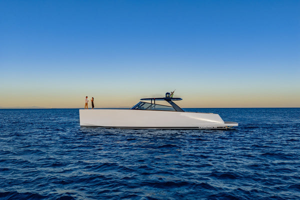 VanDutch 75 on THE 7 EXCLUSIVE JOURNAL