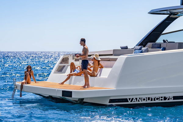 VanDutch 75 on THE GENTLEMANS JOURNAL